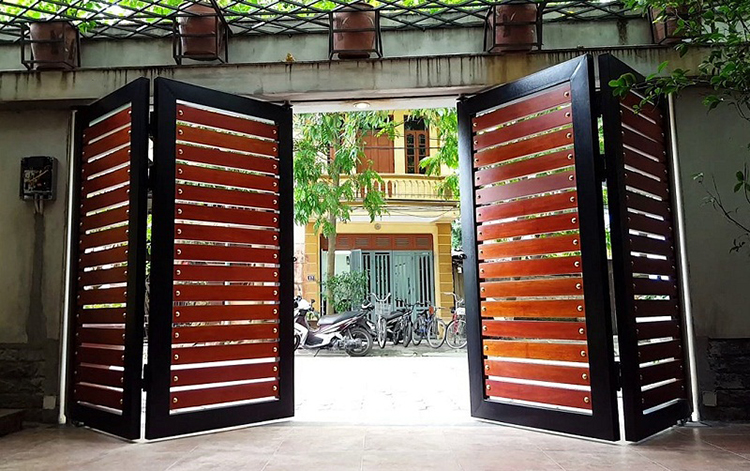 Cửa cổng 4 cánh xếp trượt