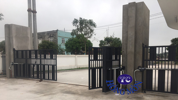 Cửa cổng mở bằng điện