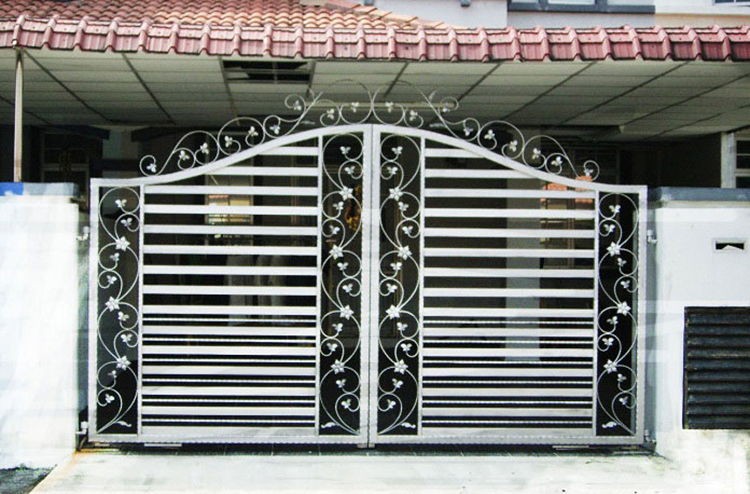 Cửa cổng sắt hộp 2 cánh đẹp